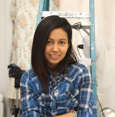 Alma Leiva Artist Headshot